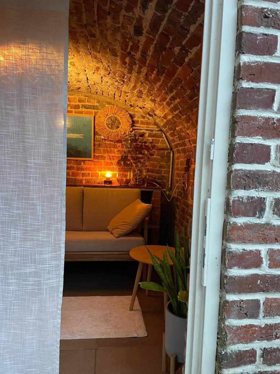 La Canopee Des Arbres, Juliette Ellezelles Exterior foto
